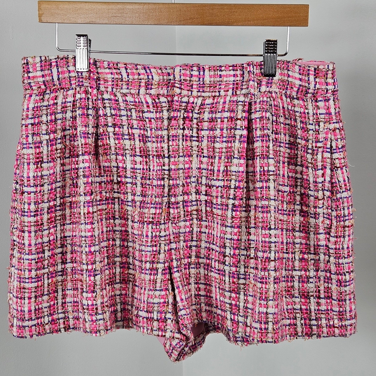 Alice And Olivia Women's Pink Tweed Conry Pleated Shorts | 12